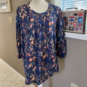 Caslon blue floral three quarter sleeve blouse, Sz. L
